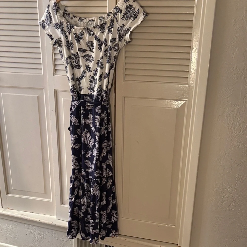 Maison Jules Navy and White Leaf Maxi Dress